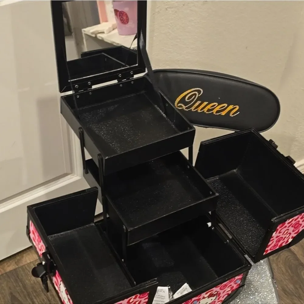 Impressions X Hello Kitty Slay Cube‎ Makeup Travel Case